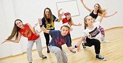 Dancing kids